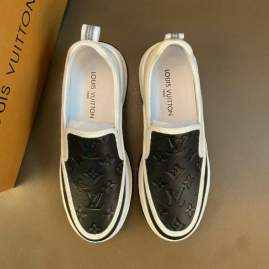 Picture of Louis Vuitton Shoes _SKULVsz38-45mnf010516120